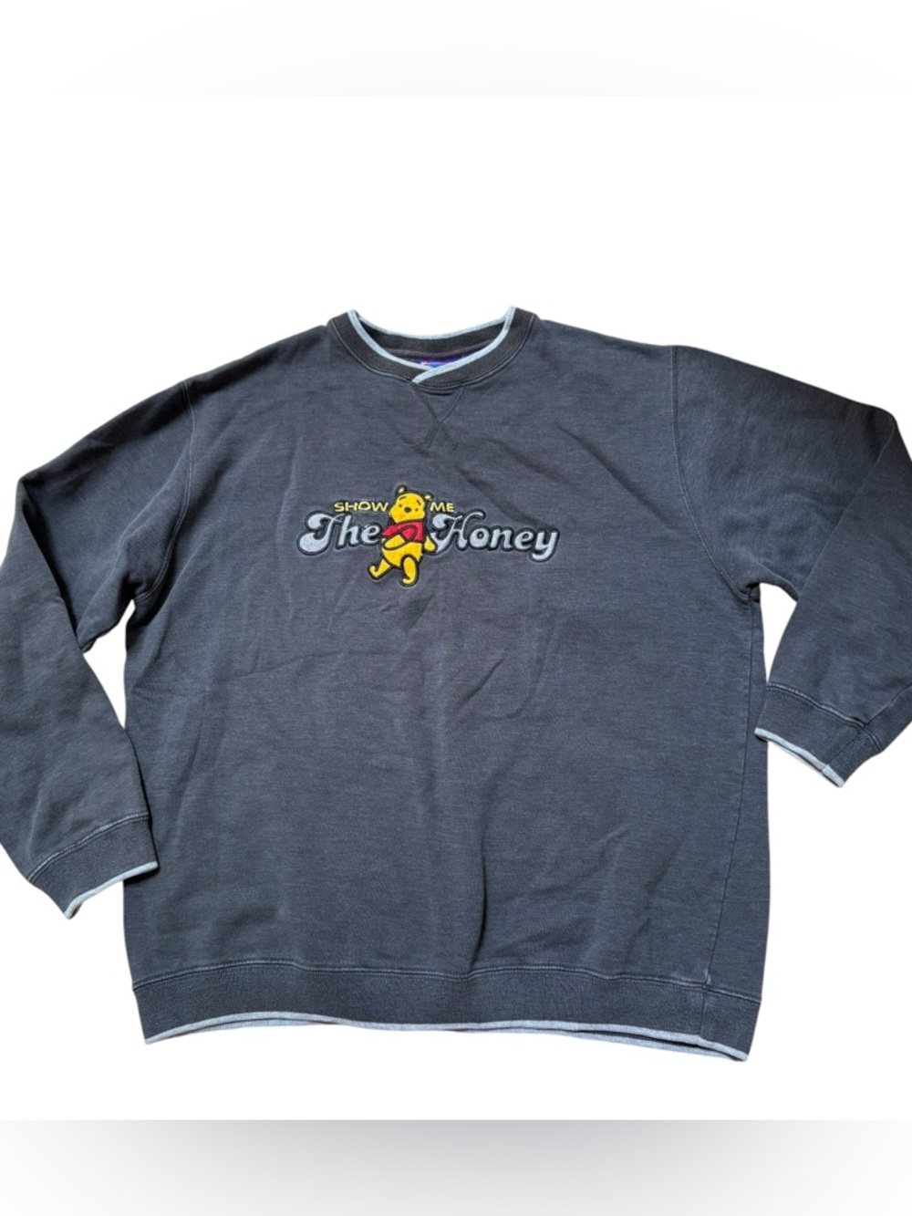 Winnie The Pooh Vintage Crewneck Sweater Size Medium